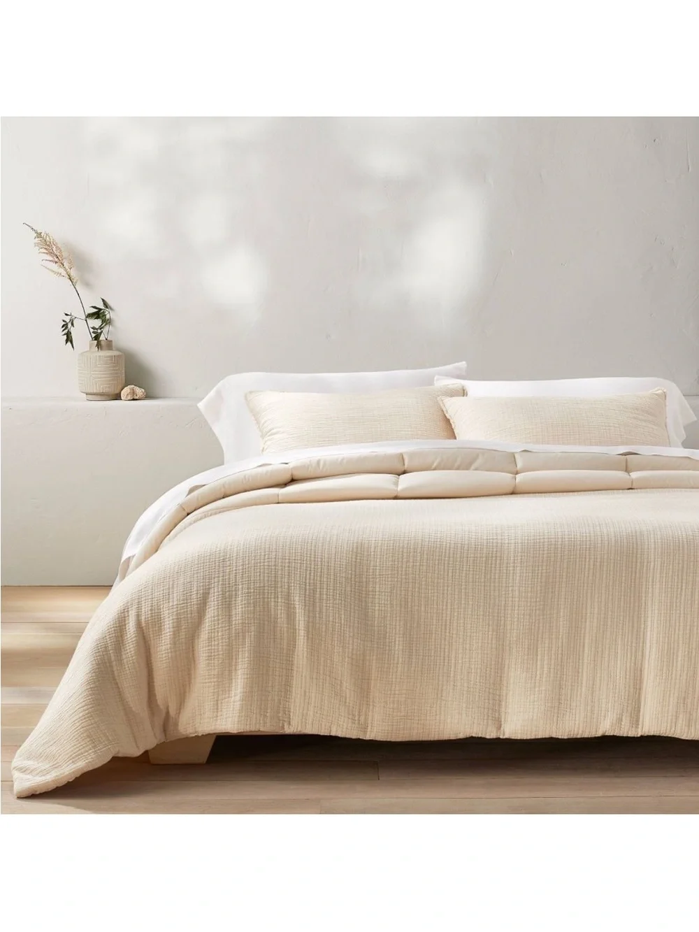 NWT King/ California King Textured Chambray Comforter & Sham Set Natural - Casal